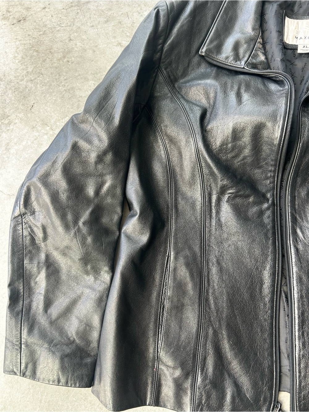 Wilsons Leather Black Women's Zip-Front Leather Jacket - Picture 3 of 6